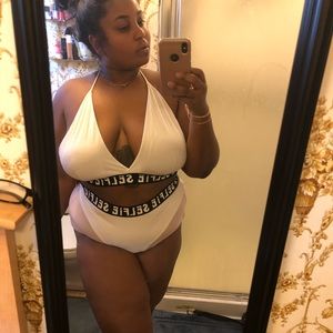 Brand New Fashion Nova High-Waisted Bikini